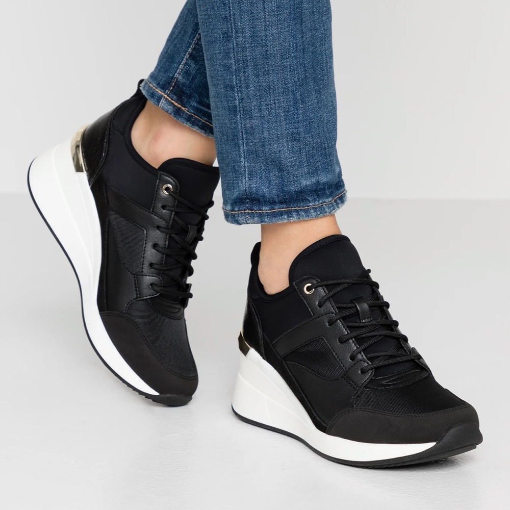 ALDO Women's Thrundra Platform Wedge
Sneaker Pewter 7 US